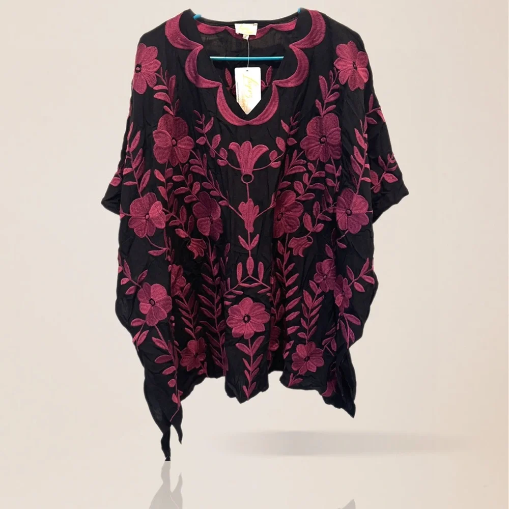 Black And Maroon Embroidered Poncho Top NWT size L - Picture 2 of 7